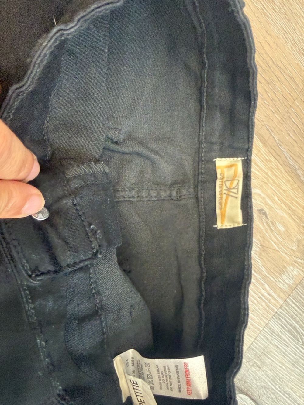 DV by Dolce Vita Black Clara Mini Denim Skirt, size 4 petite. - Picture 8 of 10